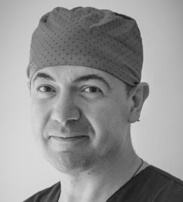 Dr. Daniel Galan Cirujano e Implantología.
